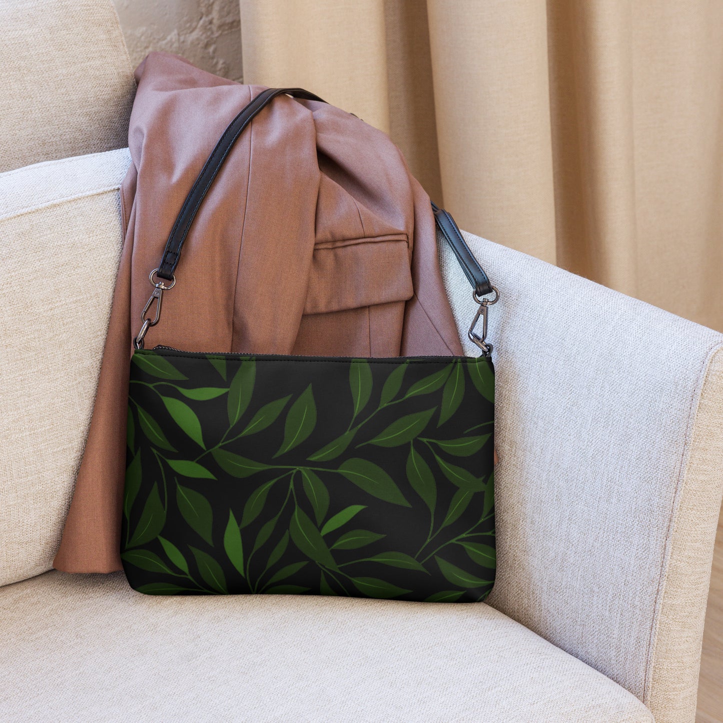 Bolso con correa