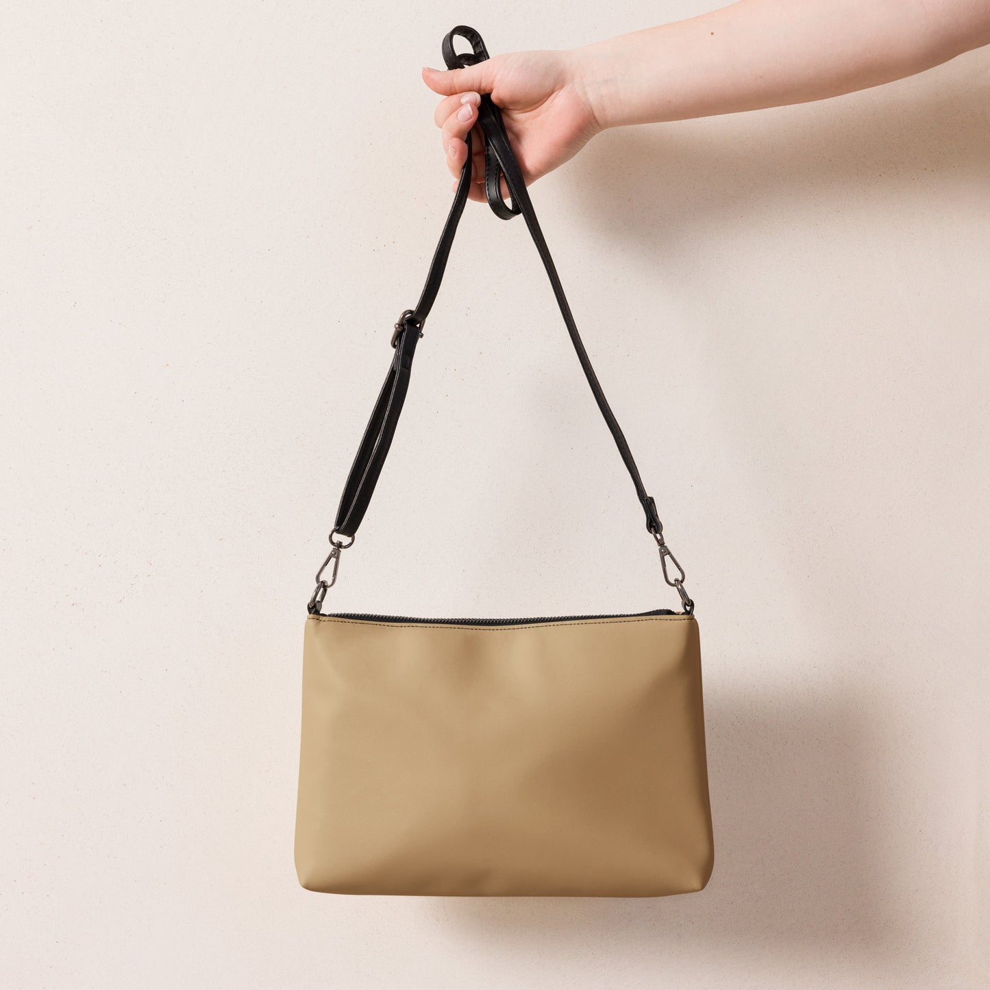 Bolso con correa
